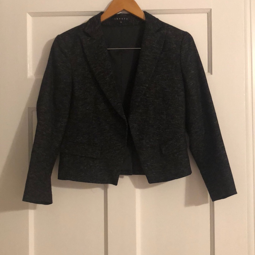 Beautiful Theory black/white woven crop blazer